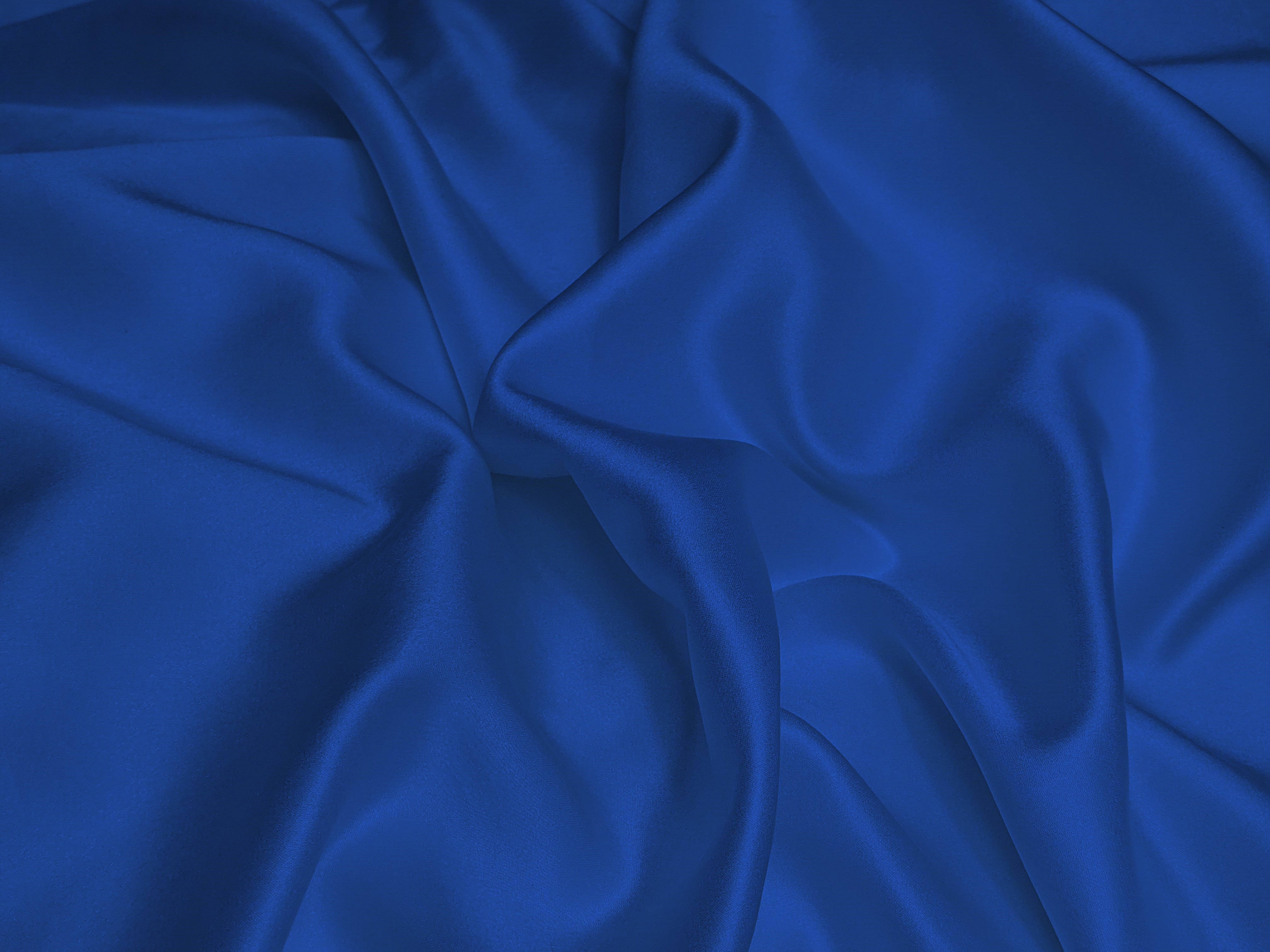 susan-wilkinson-zp6wHVSm-0c-unsplash_blue_c8d802fc-c259-4561-ad6c-c3bb8ea1bd9b.jpg